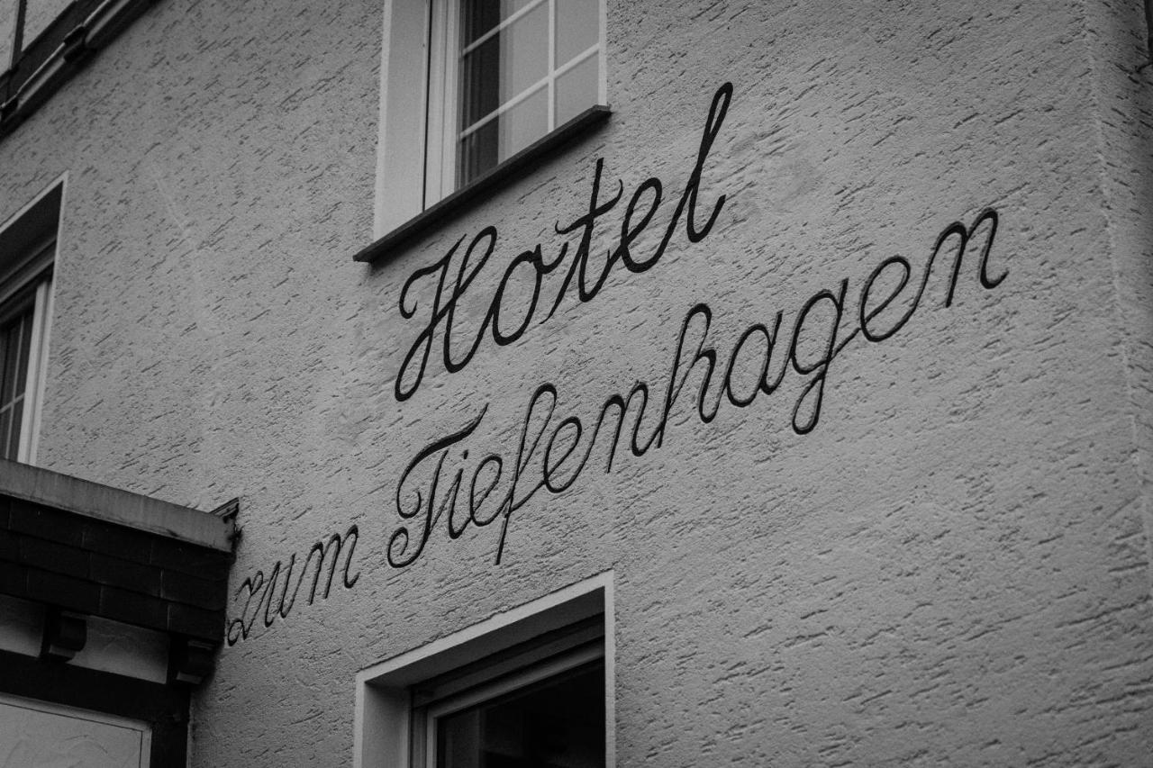 Hotel Tiefenhagen Sauerland Lennestadt Exterior foto